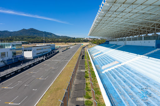banco Autódromo Fernanda Pires Da Silva