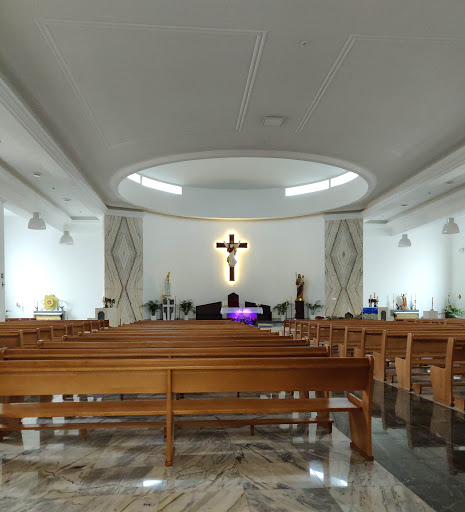 banco Igreja Paroquial Da Nossa Senhora De Fátima De Almancil