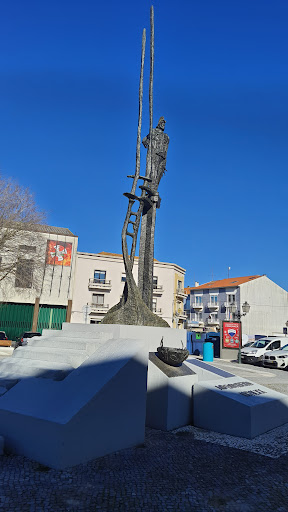 banco Monumento Ao Bombeiro