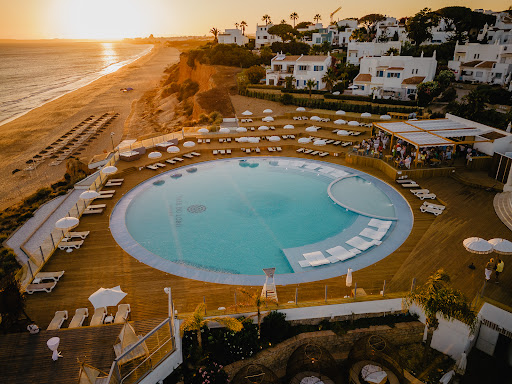 banco Well Beach Club